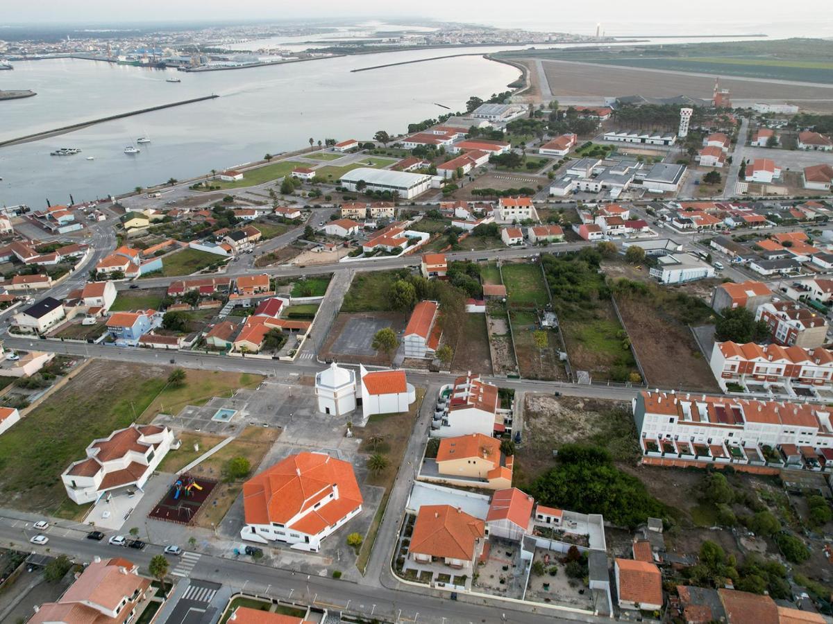 Apartamento encantador perto da praia Aveiro Exterior foto